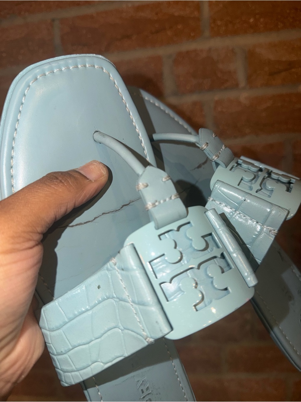 Tory Burch Sky Blue Croc-Embossed Thong Sandals - Picture 3 of 4